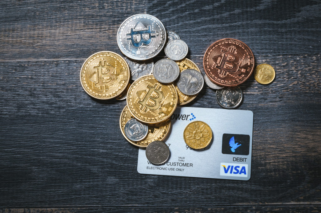 クレジットカードはお持ちですか？