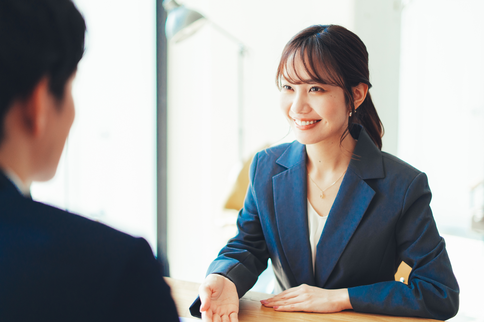 ハローワークでの社会保険給付金申請の様子