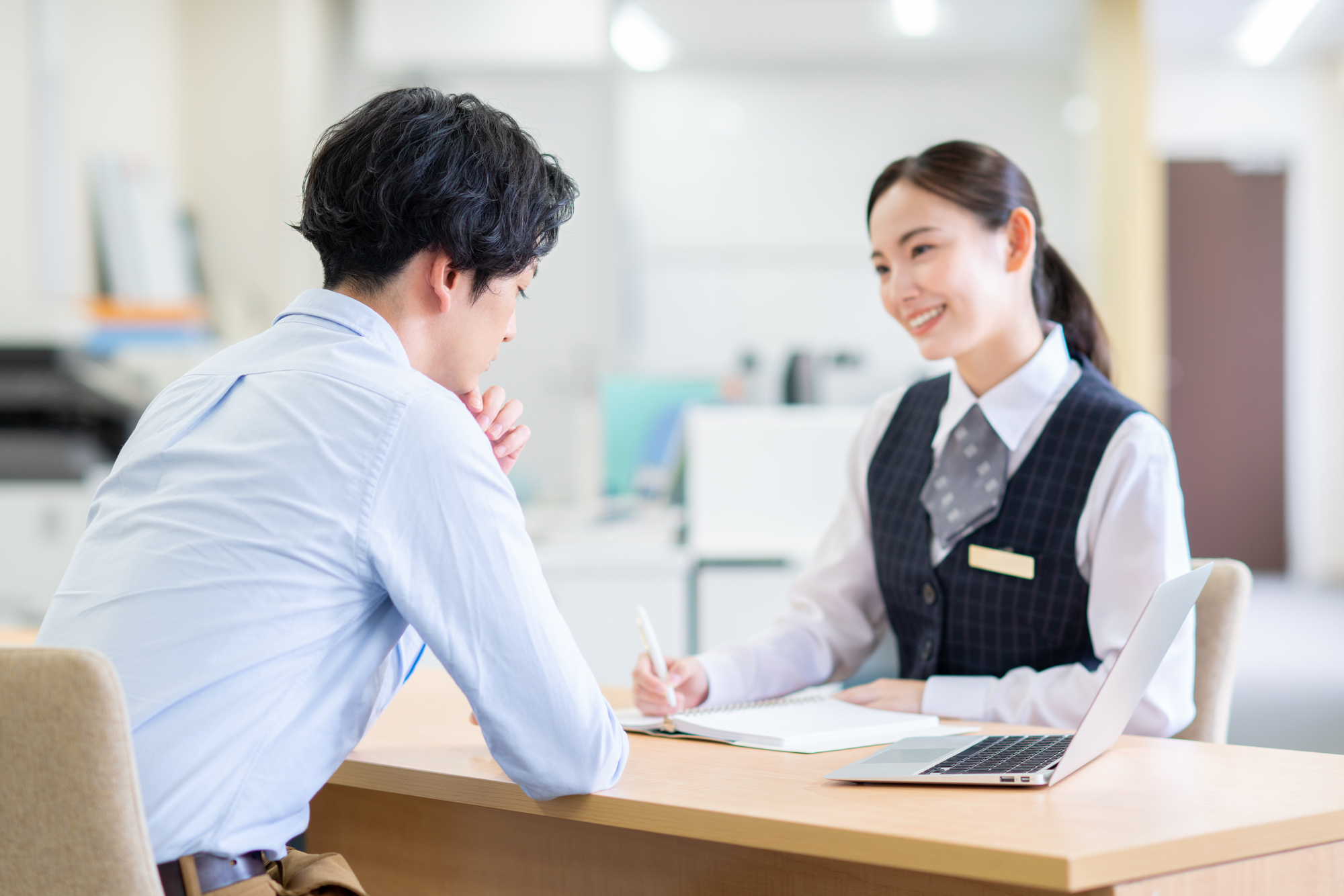 職業相談をしている様子