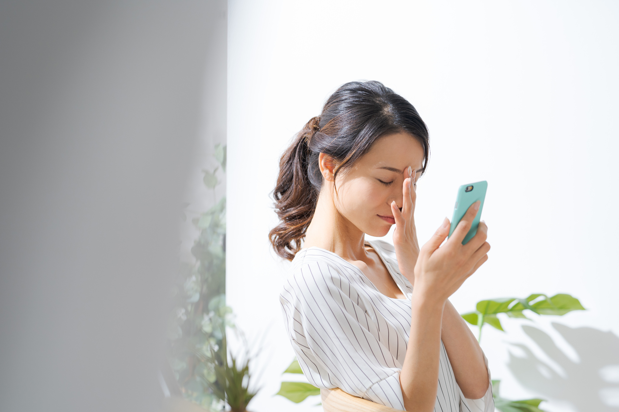 ストレスによる体調不良での退職を考えている女性