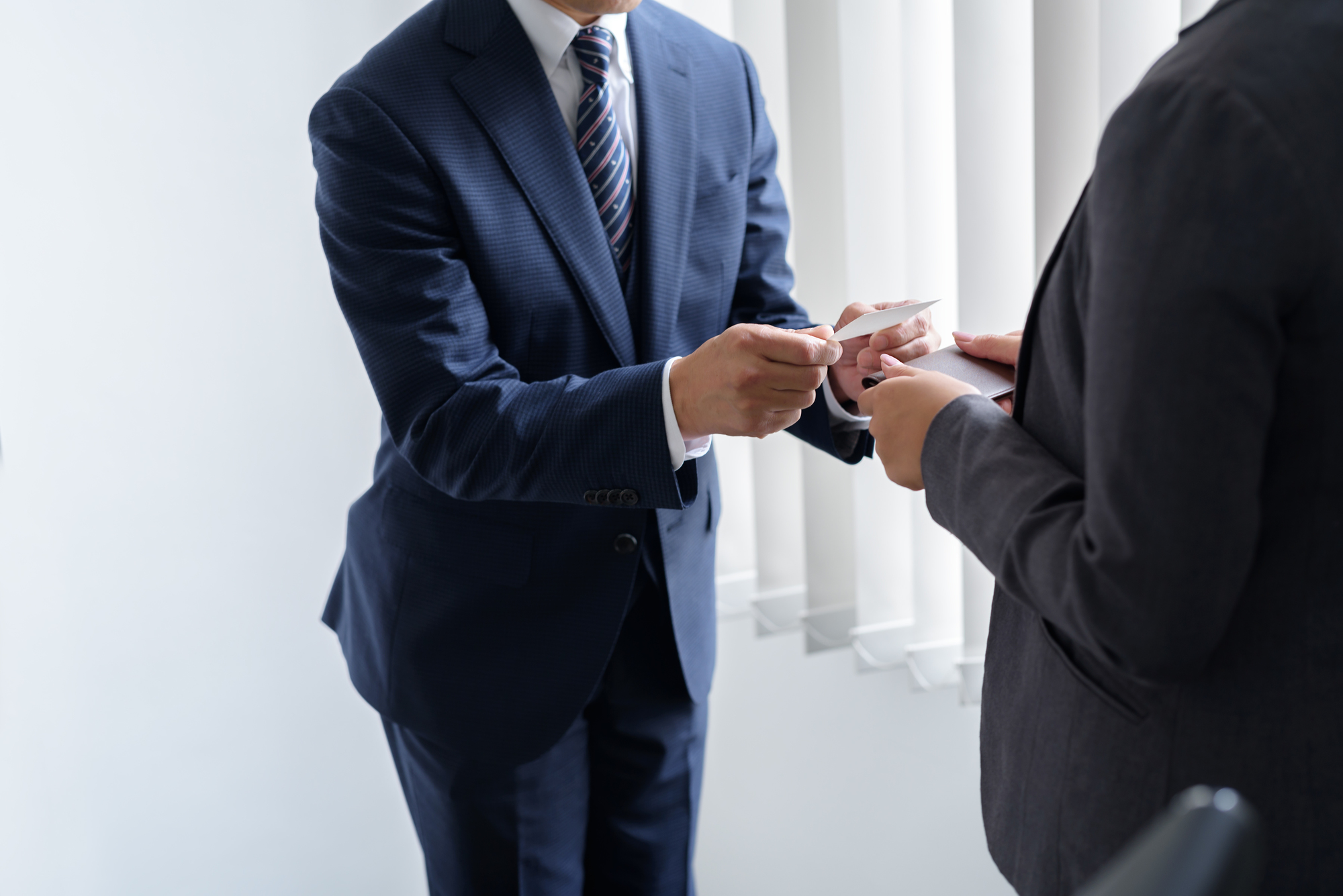 退職を取引先のお客様に伝えるタイミングはいつ？失礼のない伝え方について！