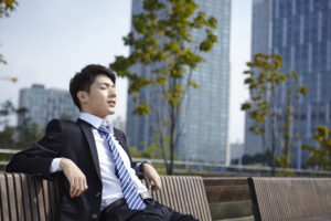 「退職しない」という選択肢。メリット、デメリットは？