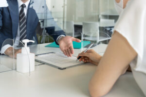 適応障害で退職する前にすべきことは？失業保険の受け取りや支援制度を紹介